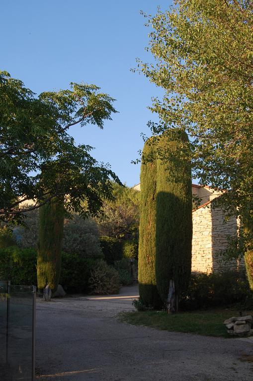 Cypres Du Paradis A Gordes Exteriör bild
